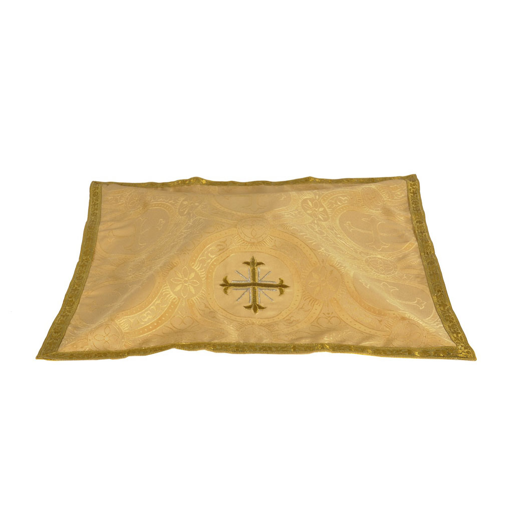 Chalice Veils Yellow Gold Chalice Veil with Cross Embroidery