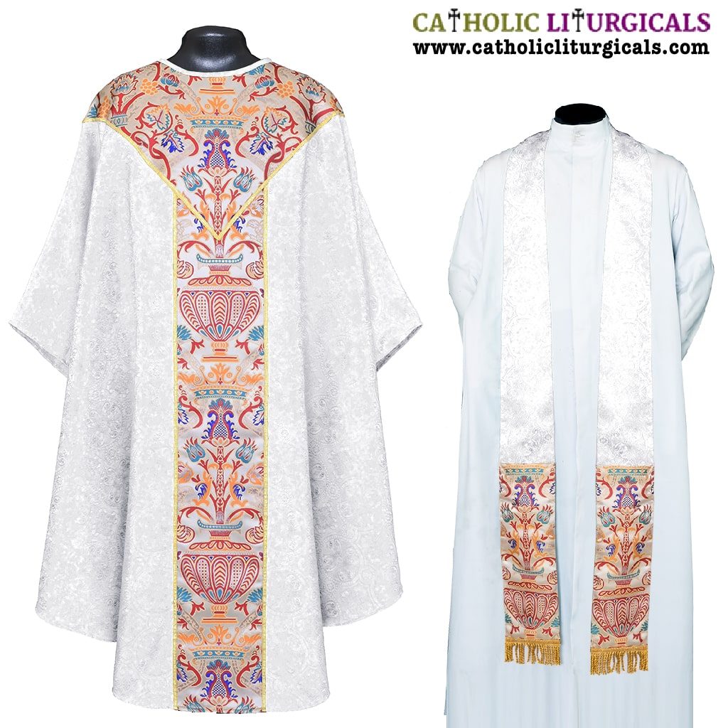 Gothic Chasubles White Gothic Chasuble with Coronation Tapestry