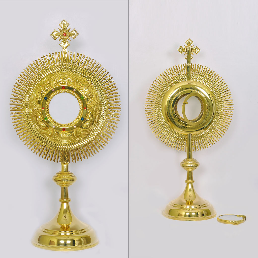 Monstrance 26 inch Monstrance with 3 inch Luna